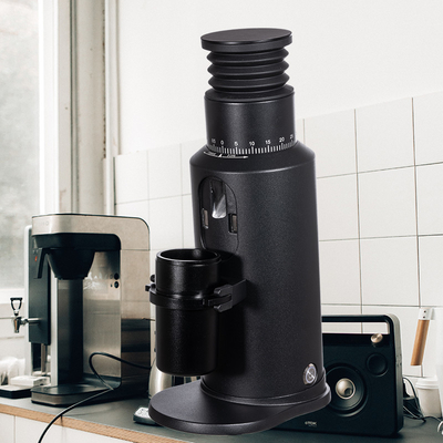 Moinho Elétrico de Grãos de Café Branco/Negro 120g 13*21*32 CM Com Logotipo Personalizado