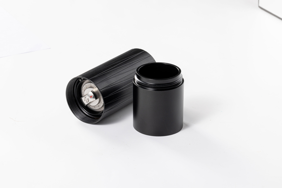 Moedor de café manual de liga de alumínio com cabo de 159 mm para uso doméstico