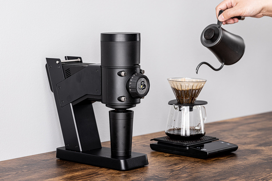 58mm Burr Electric Coffee Bean Grinder liso 50W BG58 derramam sobre o moinho de café