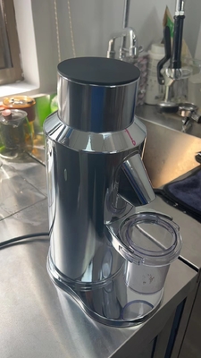Único ventilador compacto de Bean Grinding Machine With Powder do café do café da dose T64