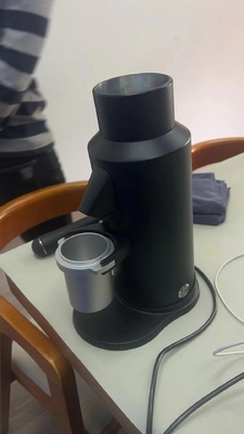 110V / 220V Voltagem Moinho de café para uso doméstico para moagem rápida e consistente em hotéis